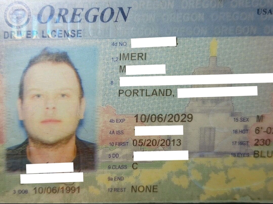 OREGONDRIVERLICENSE_Nahaufnahme.jpg